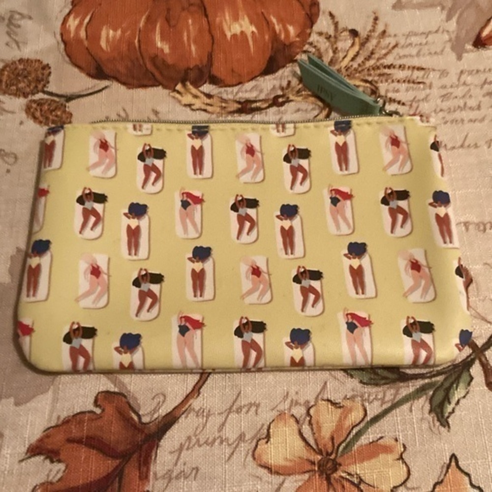 Buy 1 Get 3 Free! Ipsy Bag Ladies at a Beach Print